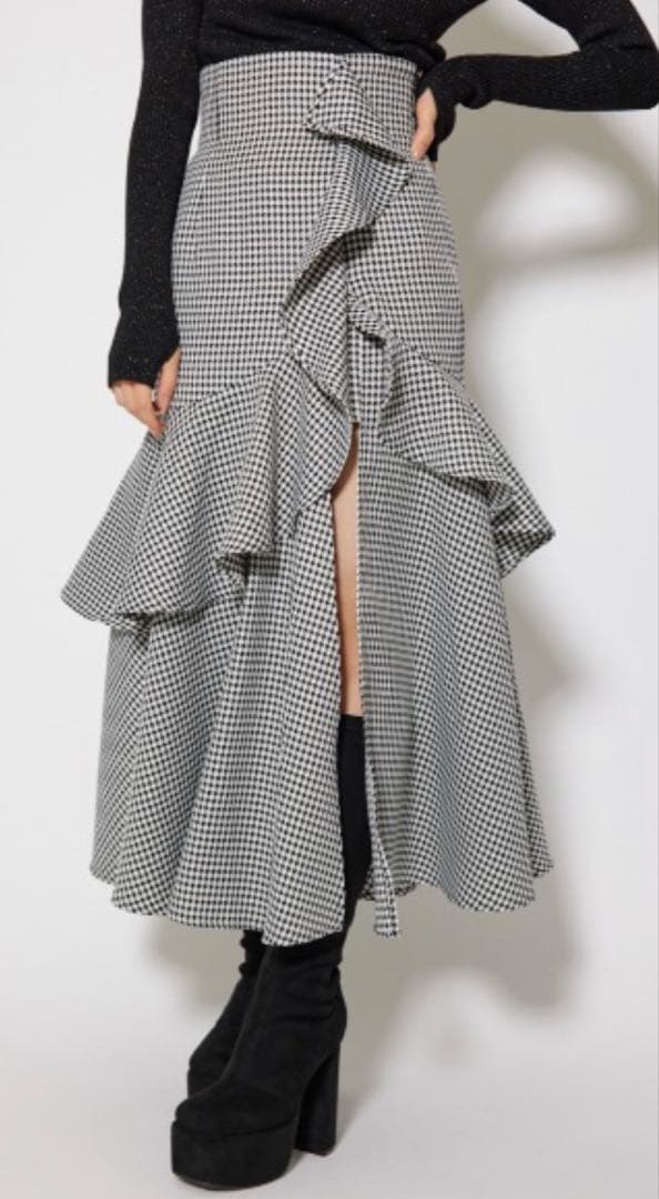 riendフリルスリットハイウエストスコートショートパンツ 秋服　冬服