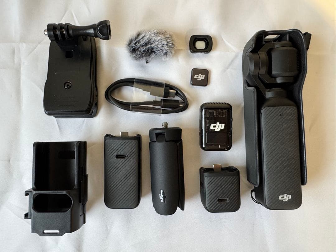 DJI Osmo Pocket 3 Creator Combo –美品特得セット