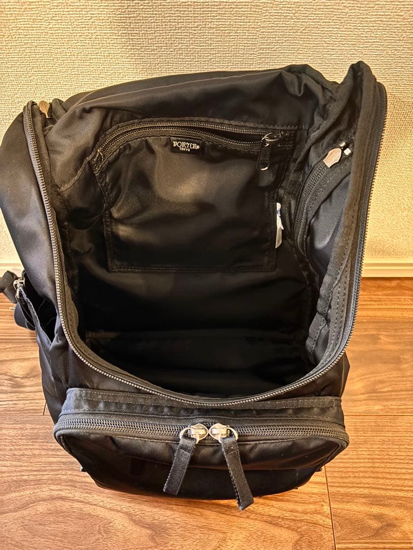 ポーター　黒　RUCKSUCK