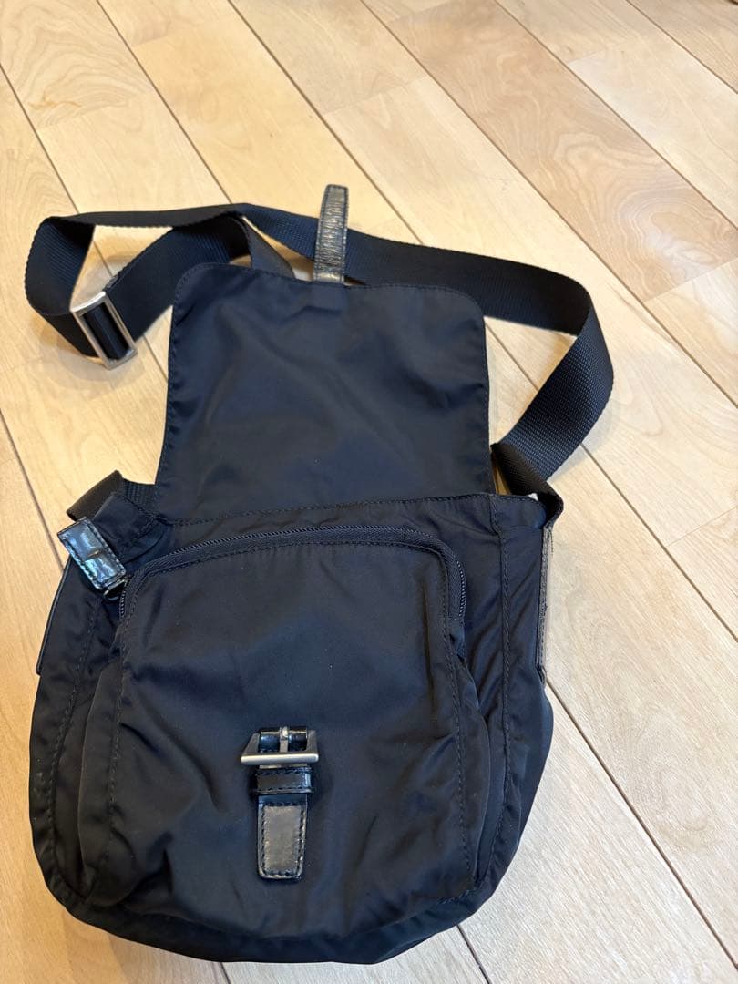 PRADA プラダ ショルダーバッグ