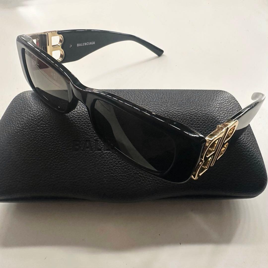 (明日発送可能✨)バレンシアガ サングラス