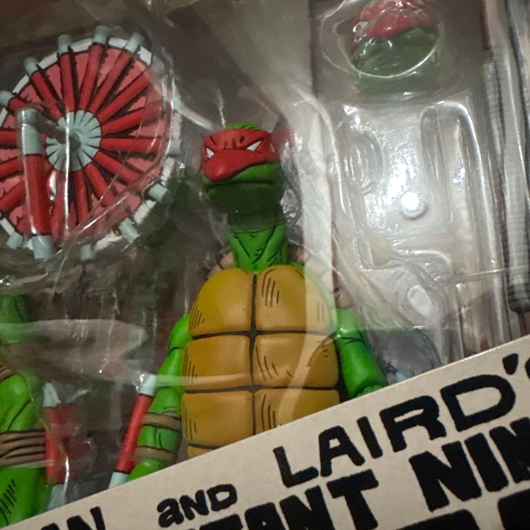 NECA ファーストタートルズ　未使用品