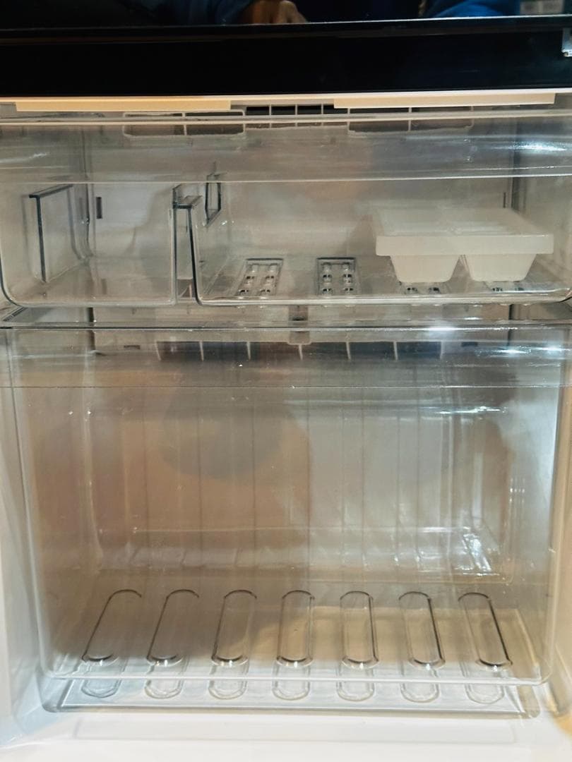 ヨ*ミ様 TWINBIRD　冷蔵庫　110L　HR-FJ11　2021年製　ミラ