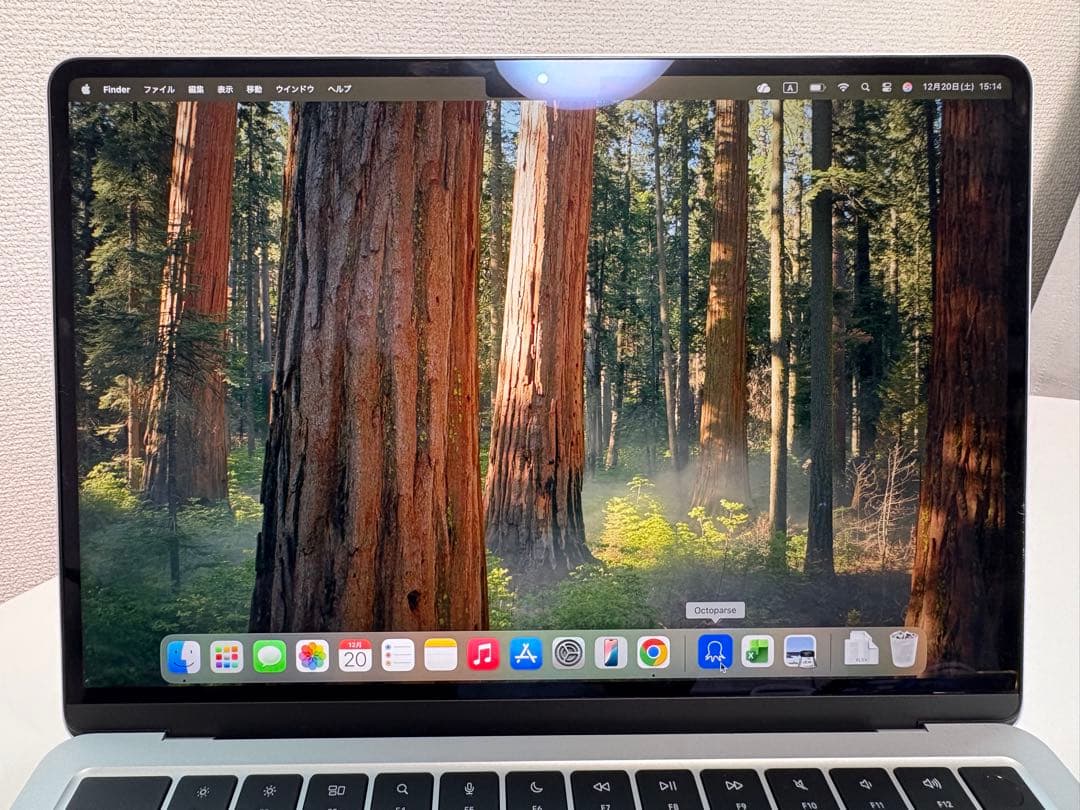 MacBookAir13インチ 24GB 512GB 25年9月購入 充放電3回