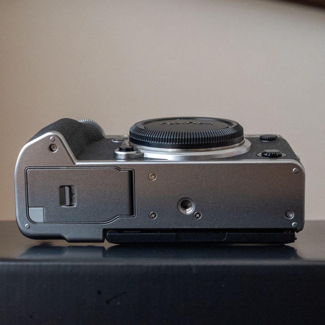 FUJIFILM X-T5 XF18-55mm レンズキット シルバー