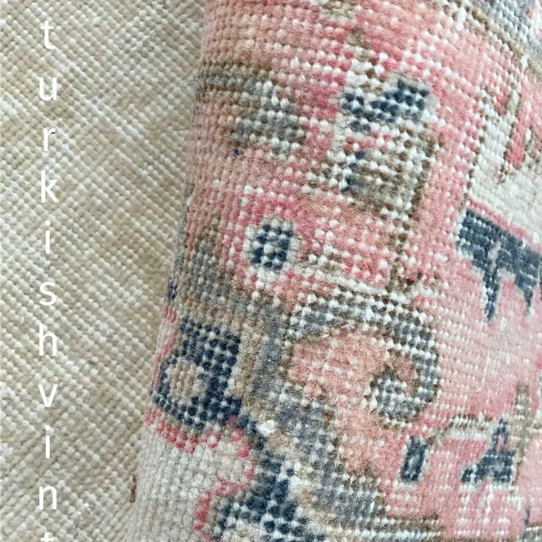 ペールミルキー✳︎62×147✳︎ピンク　ライン深ブルー　トルコヴィンテージラグ
