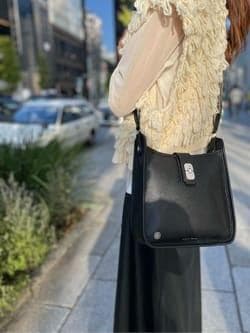 ～4月7日限定価格【新品】ADMJスワロフスキーアールデコクロスボディバッグ