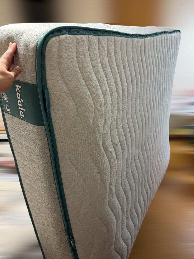 全国送料無料　koala コアラマットレスPlus クィーンサイズ　マットレス