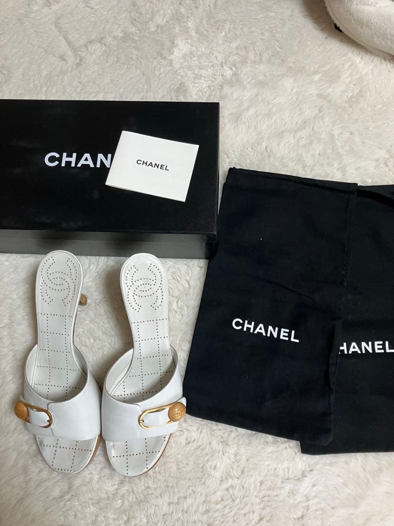 CHANELサンダルミュール ココマーク