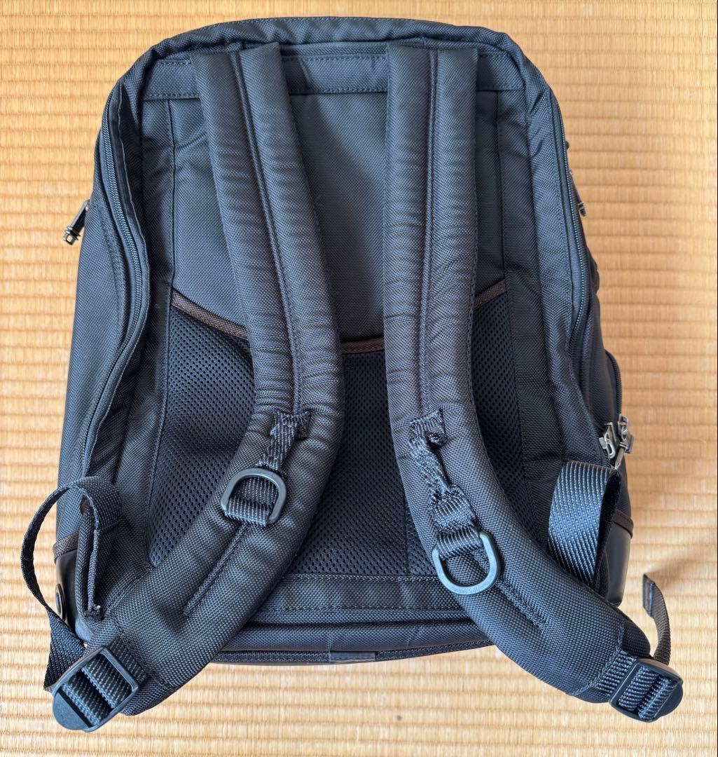トゥミ TUMI バックパック ビジネスリュック BRIEF