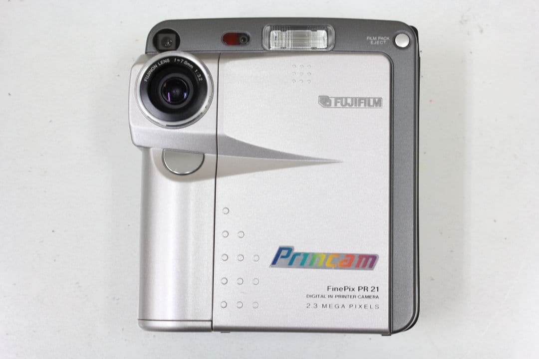 フジフイルム / FUJIFILM FinePix PR 21 動作しました
