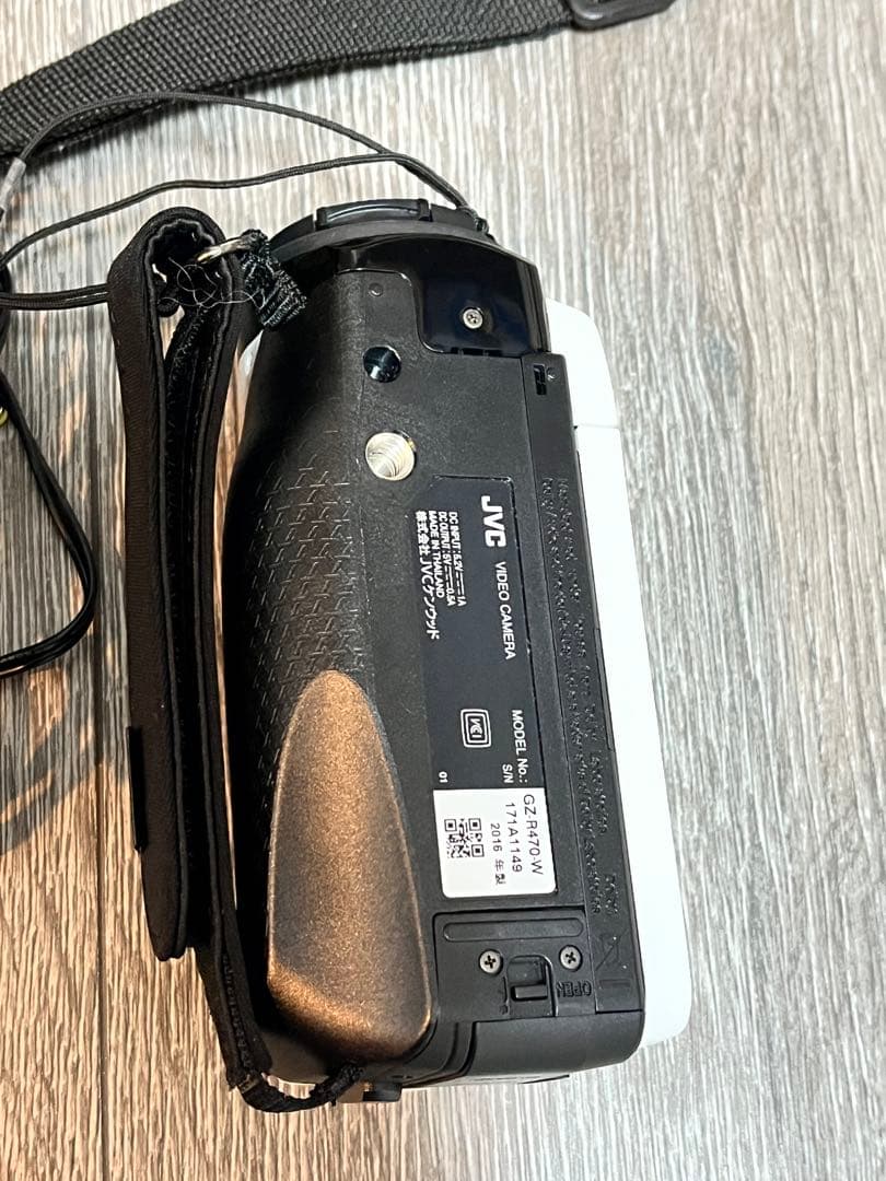 JVC Everio Rエブリオ　白GZ-R470ビデオカメラ
