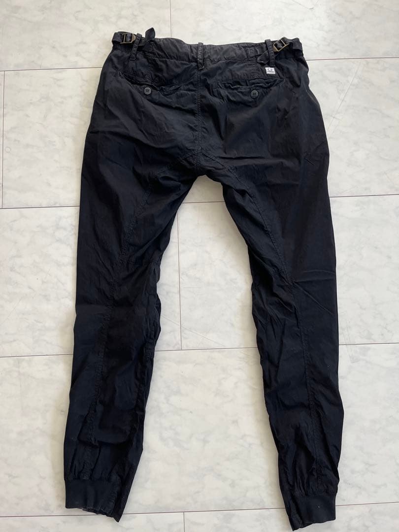 【31様】CPカンパニー　薄手ジョガータイプパンツ コットン79 ナイロン21