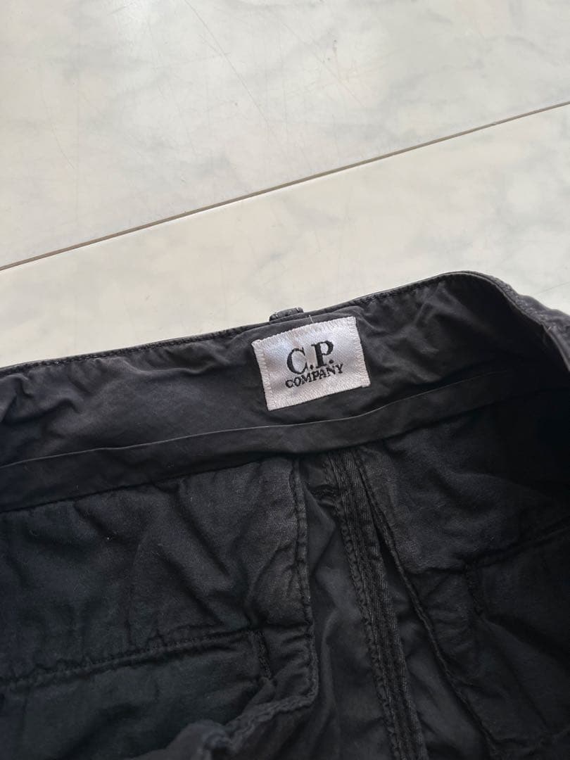 【31様】CPカンパニー　薄手ジョガータイプパンツ コットン79 ナイロン21