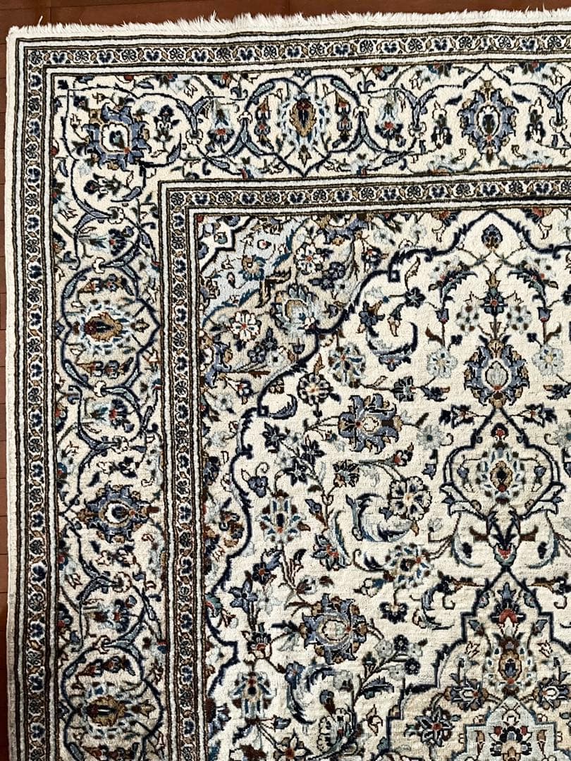 ペルシャ絨毯　カシャンウール　大判　325×197