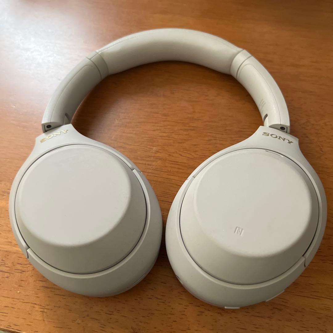 SONY ワイヤレスヘッドホン シルバー