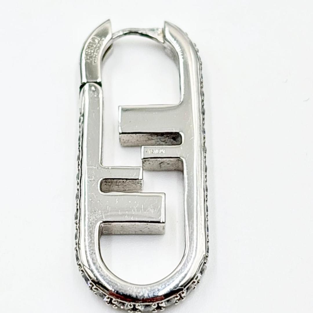FENDI フェンディ オーロック ラインストーン シン シルバー　ピアス