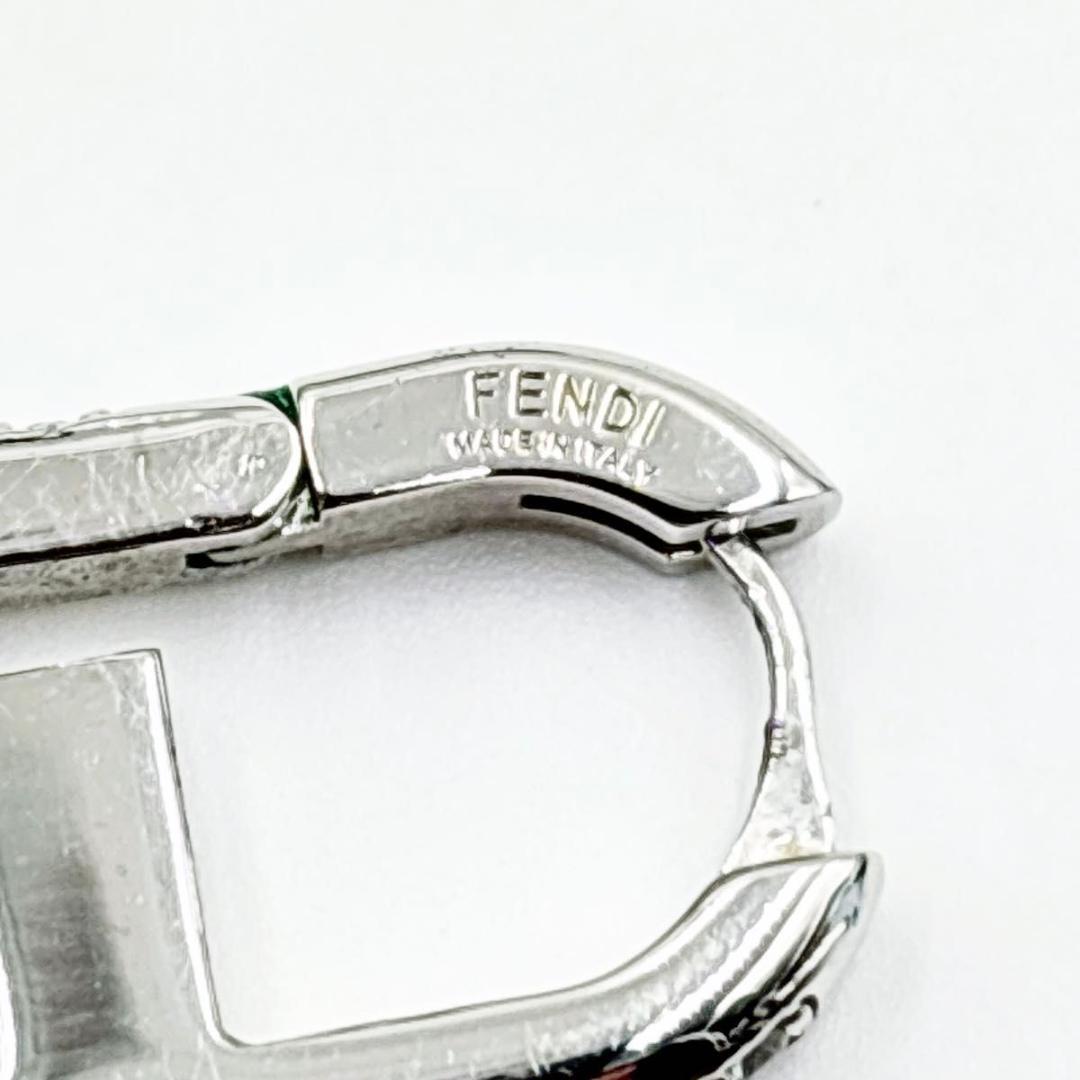 FENDI フェンディ オーロック ラインストーン シン シルバー　ピアス
