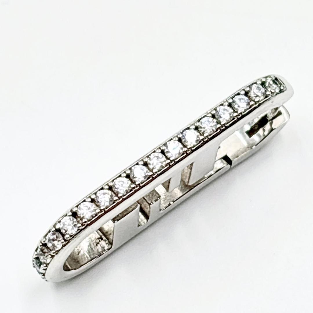 FENDI フェンディ オーロック ラインストーン シン シルバー　ピアス