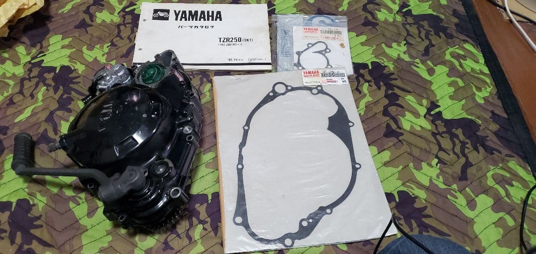 TZR2501KT クランクケース