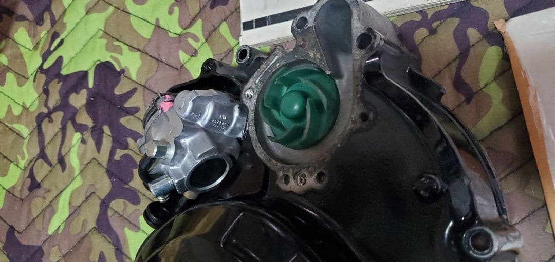 TZR2501KT クランクケース