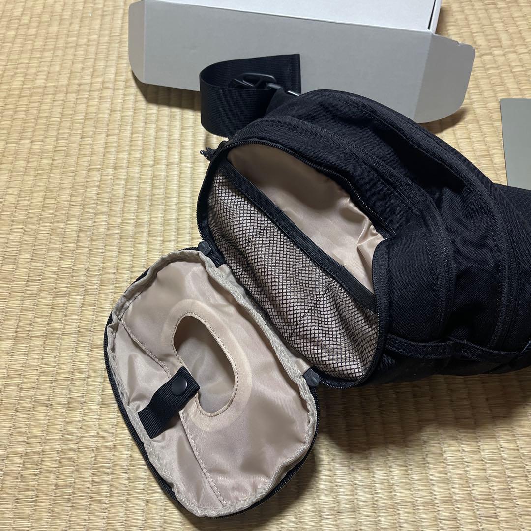 Hugoo ハグー　ヒップシート　ショルダーバッグ　抱っこ紐 スリング 2WAY