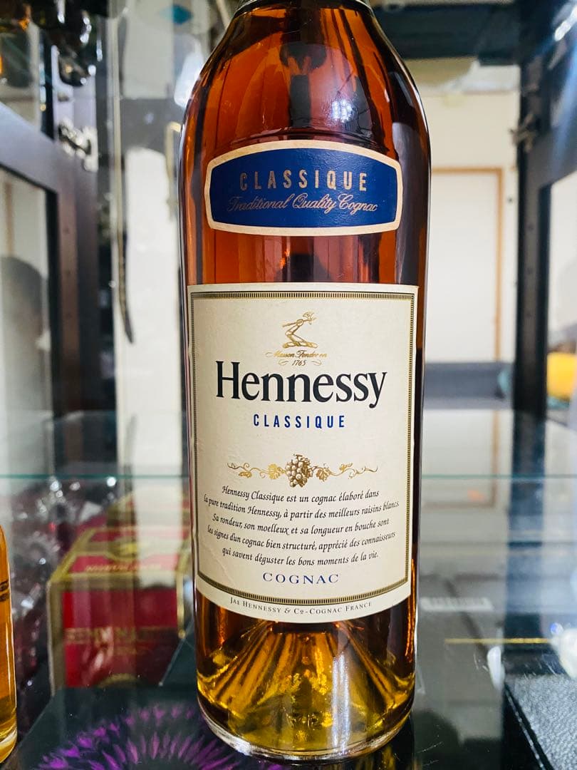 Hennessy Classique 700ml + 2本 ミニ 30ml.