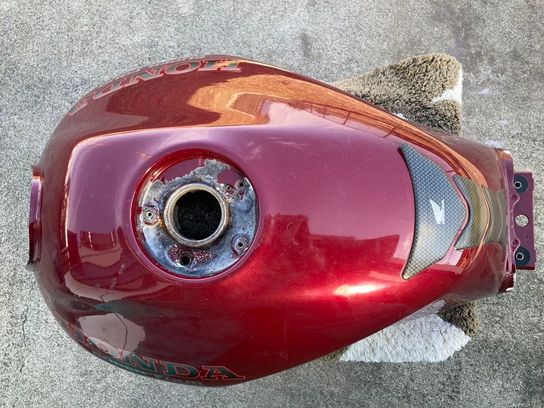 CB400SF NC31 タンク