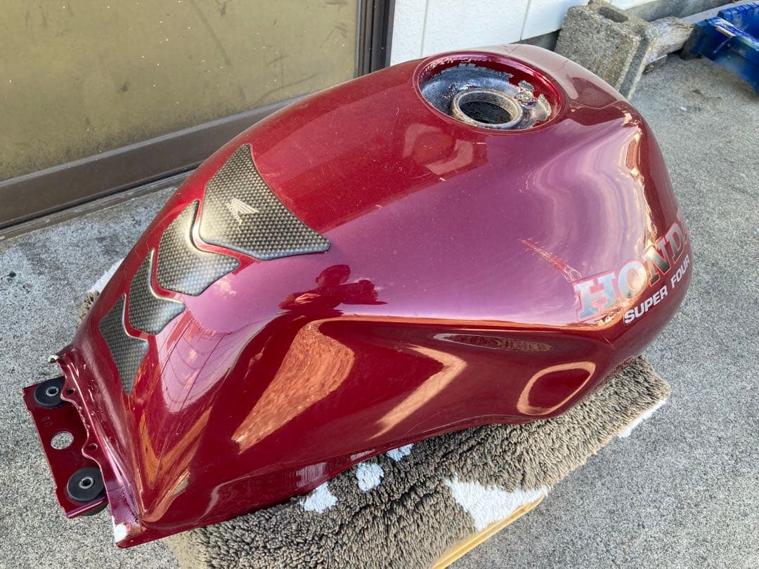 CB400SF NC31 タンク