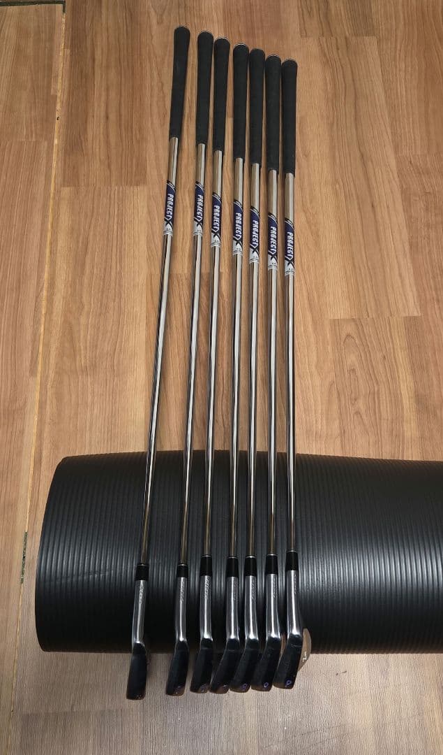 スリクソン Z945 4~P プロジェクトx 6.5 グリップ美品