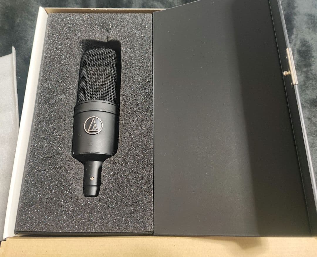 使用感強め Audio-Technica AT4040 コンデンサーマイク