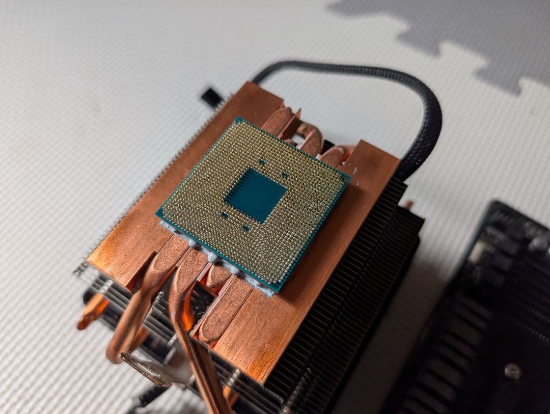 Ryzen 7 2700X + ASRock B450 マザーボード セット