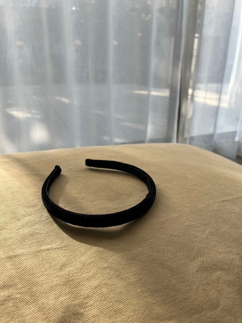 ALEXANDRE DE PARIS カチューシャ　黒