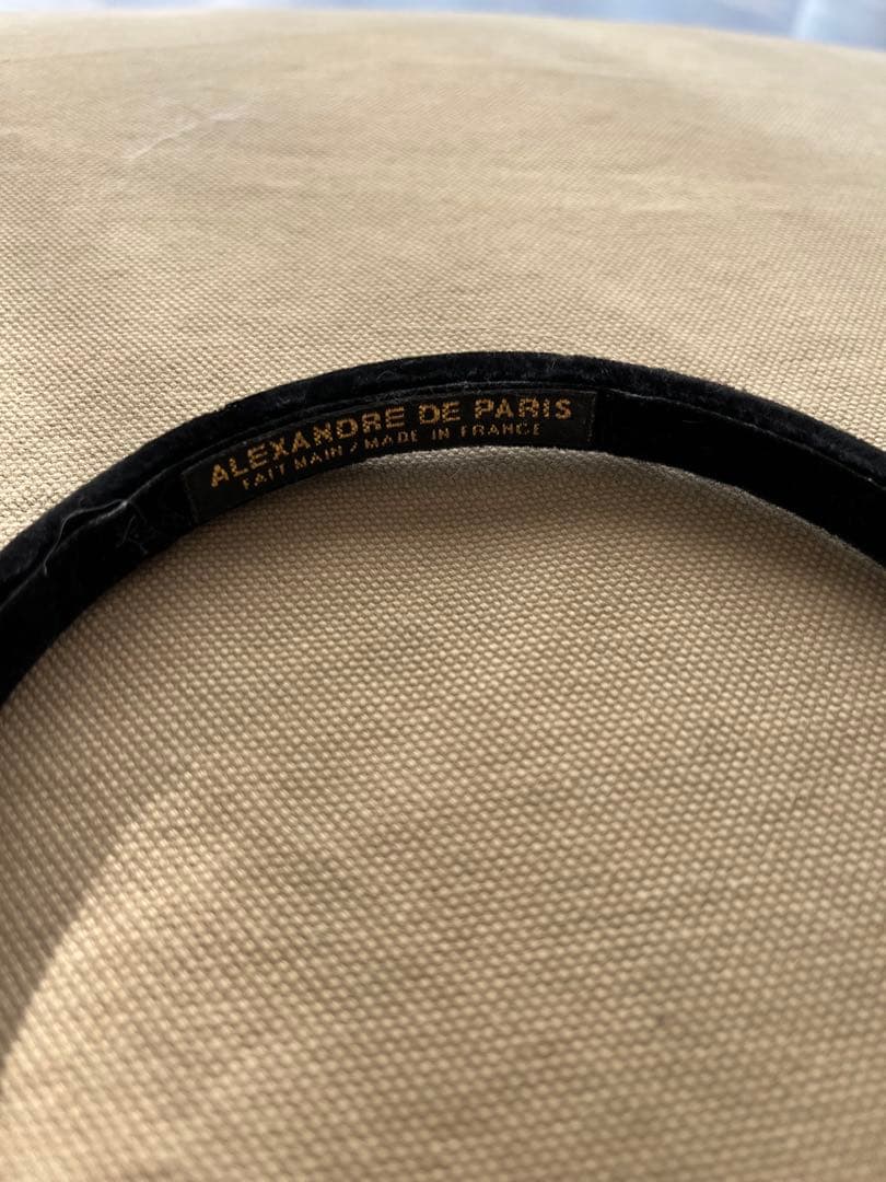 ALEXANDRE DE PARIS カチューシャ　黒