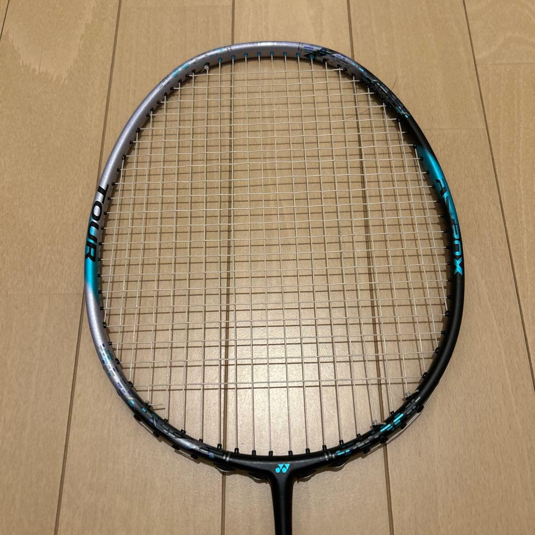 バドミントンラケット　アストロクス88d ツアー