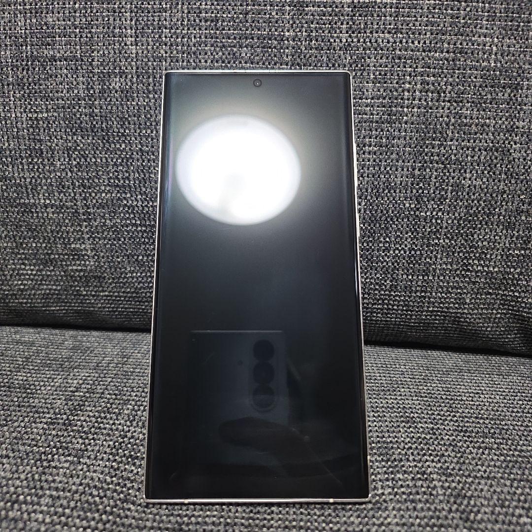 Galaxy S23 Ultra クリーム docomo版