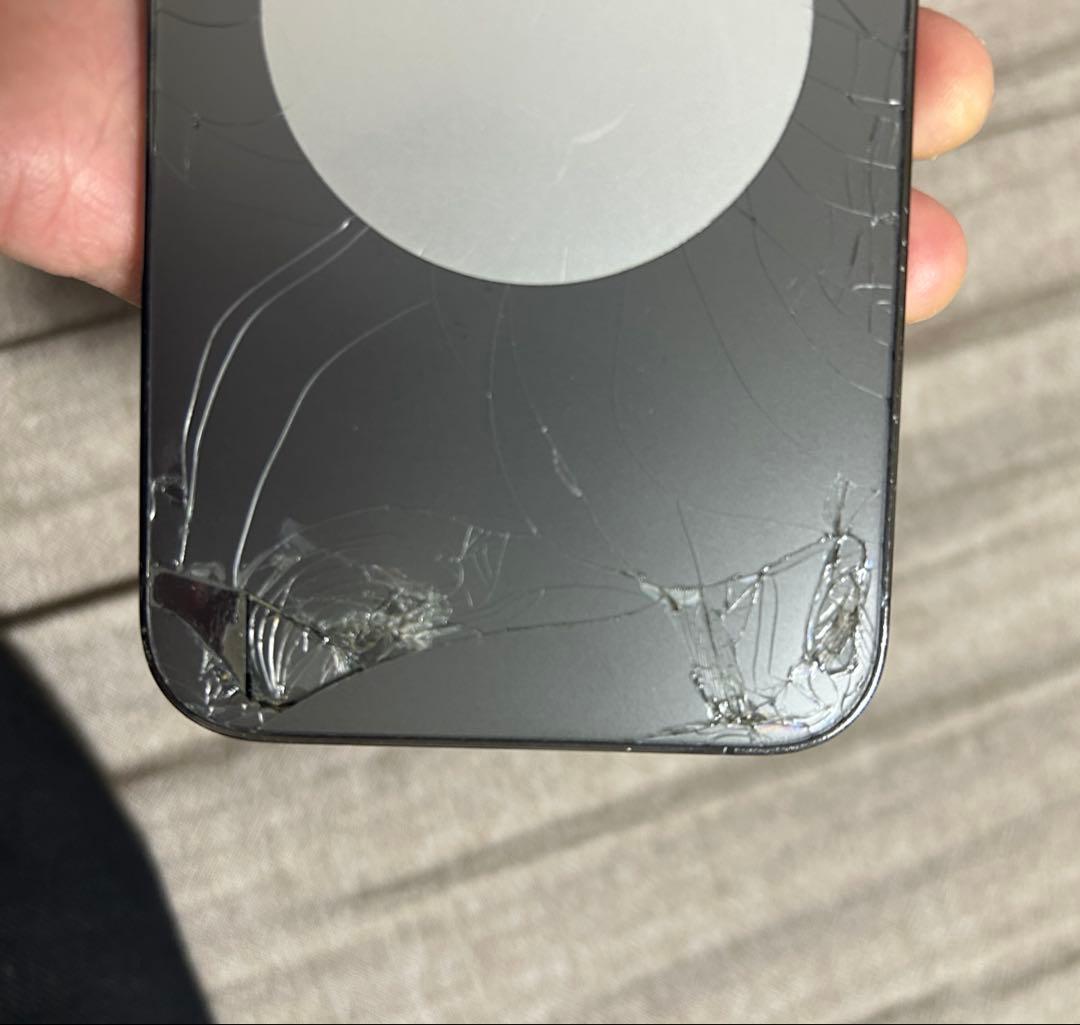 iPhone 13 Pro 256GB ブラック グラファイト