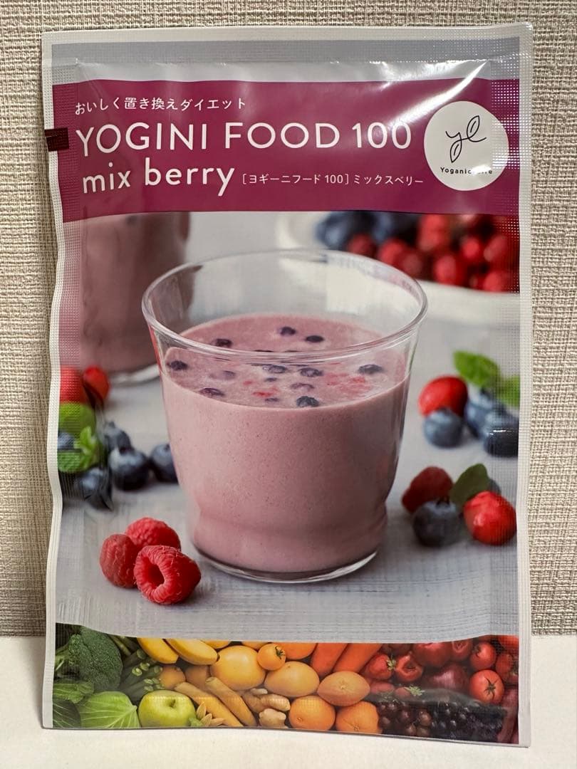 Yoganic Life ヨギーニフード100 ミックスベリー味　1箱21袋
