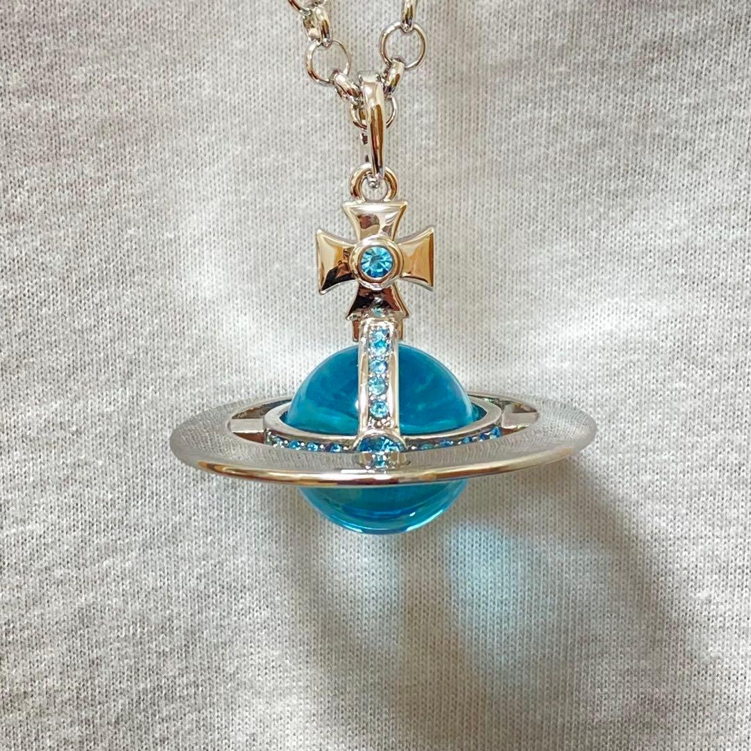 Vivienne Westwood｜スモールオーブネックレス　アイスブルー