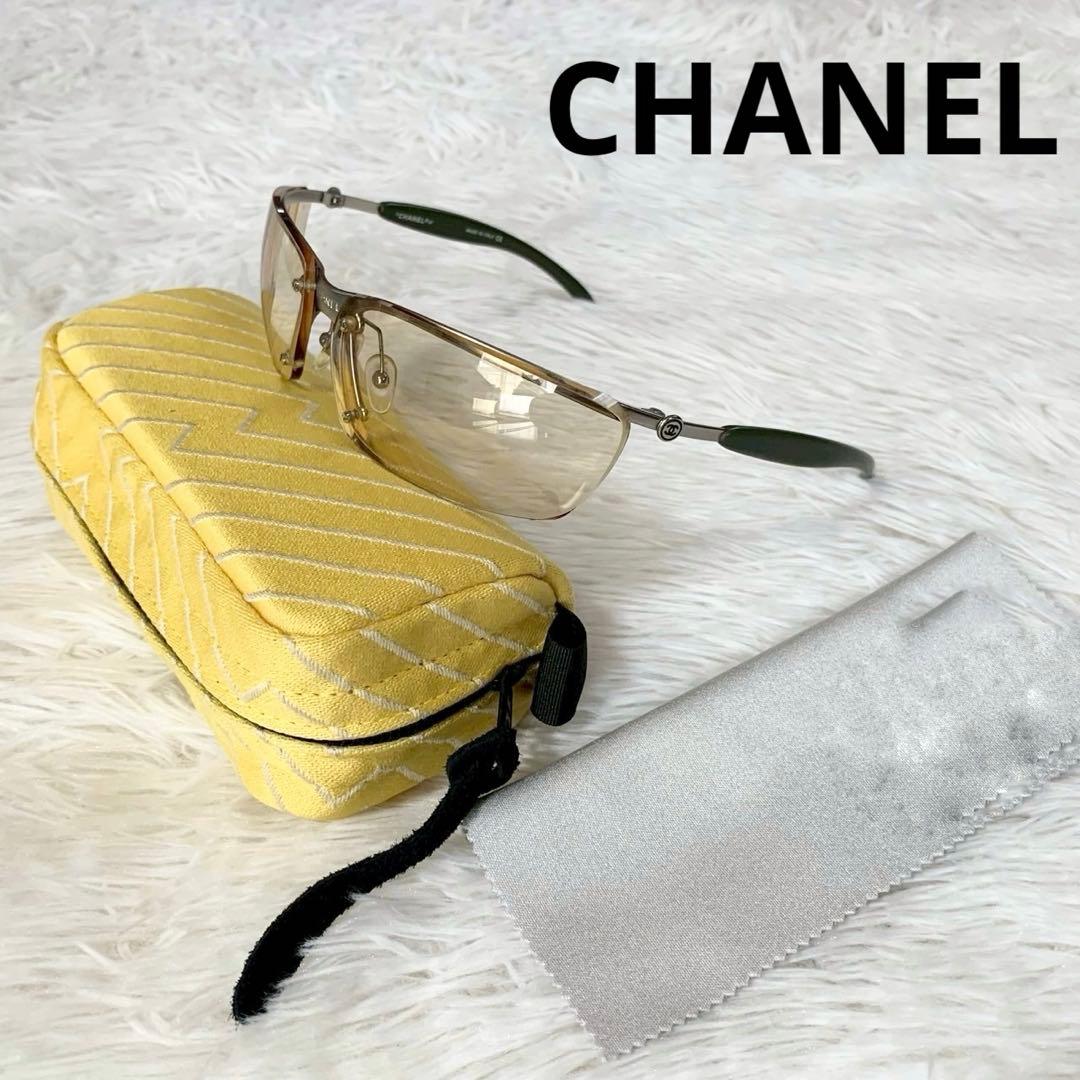 CHANEL　シャネル　ココマーク　4008は　サングラス　メガネ