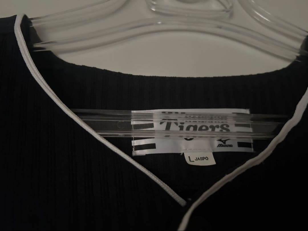 引退SALE 阪神タイガース　ユニフォーム　原口選手　入手困難　復刻レアモデル