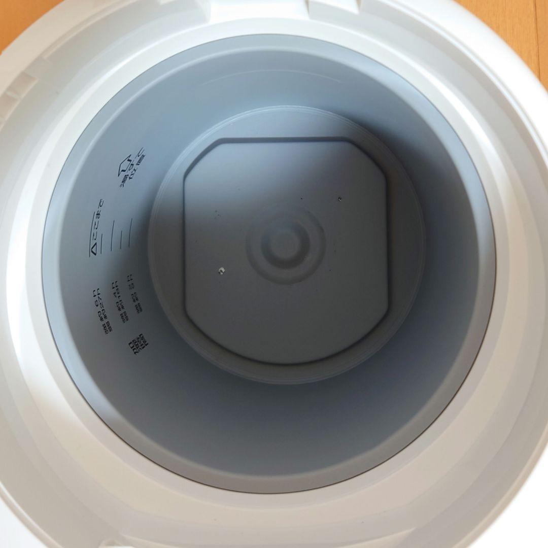 象印　加湿器　スチーム式加湿器　2018年製　EE-RN35