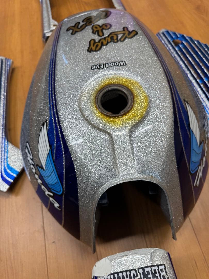 CBX400F ゲキラメ外装セット