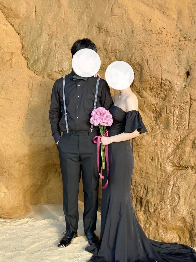 ブラックオフショルダーウェディングドレス