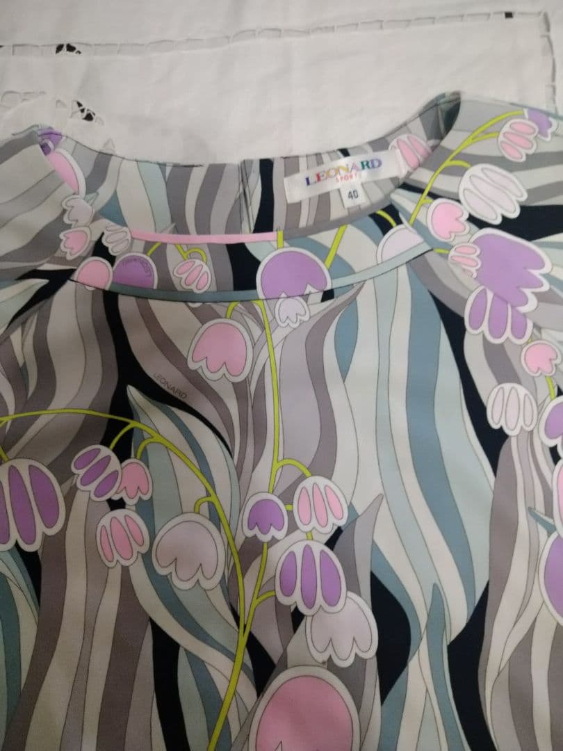 レオナールチュニック美品