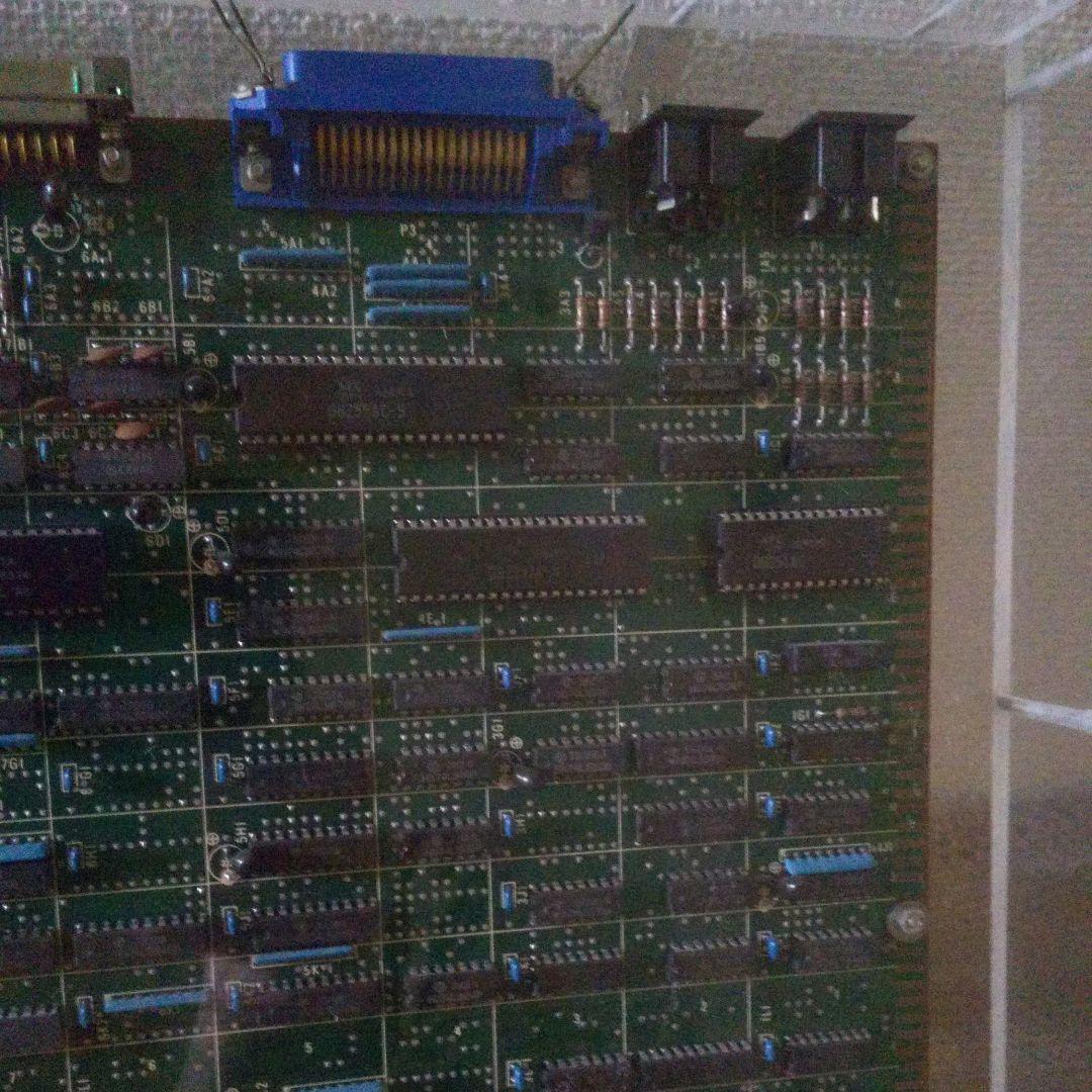 100年後の国宝。マイコンのディスプレイ