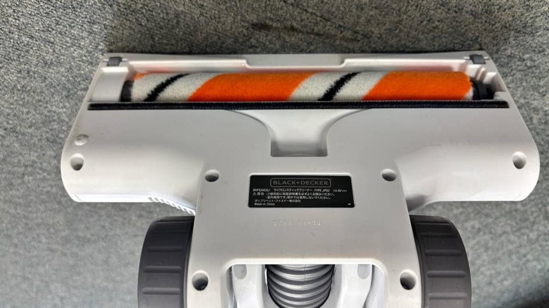 展示品！ブラック＆デッカー 14.4Vサイクロンクリーナー　BHFEA420J