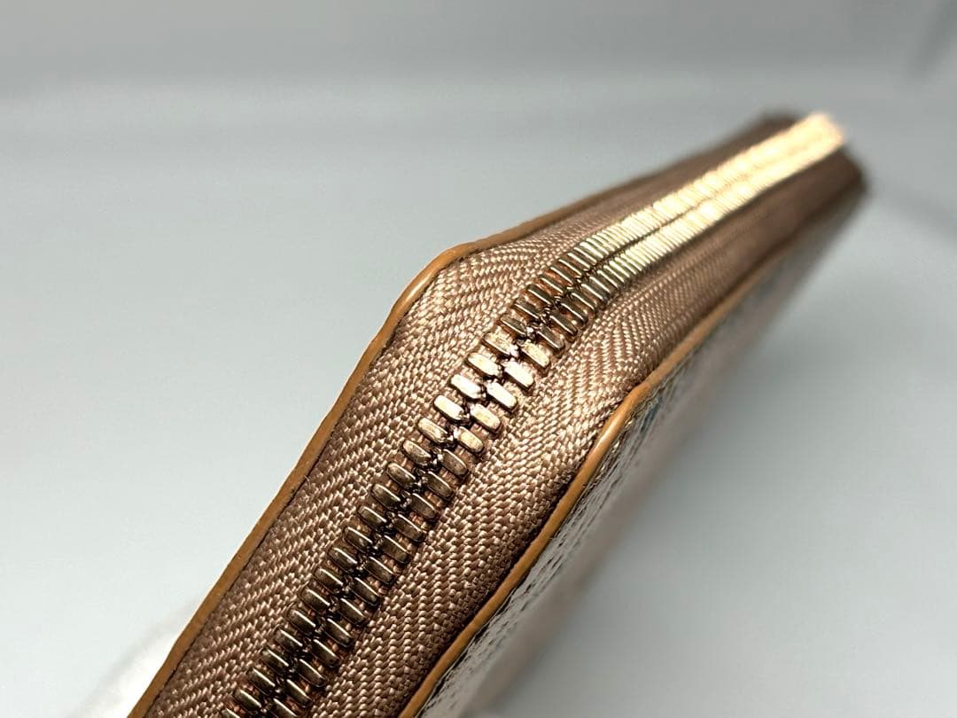 【美品】MCMエムシーエム　ラウンドファスナー　長財布　ピンクゴールド