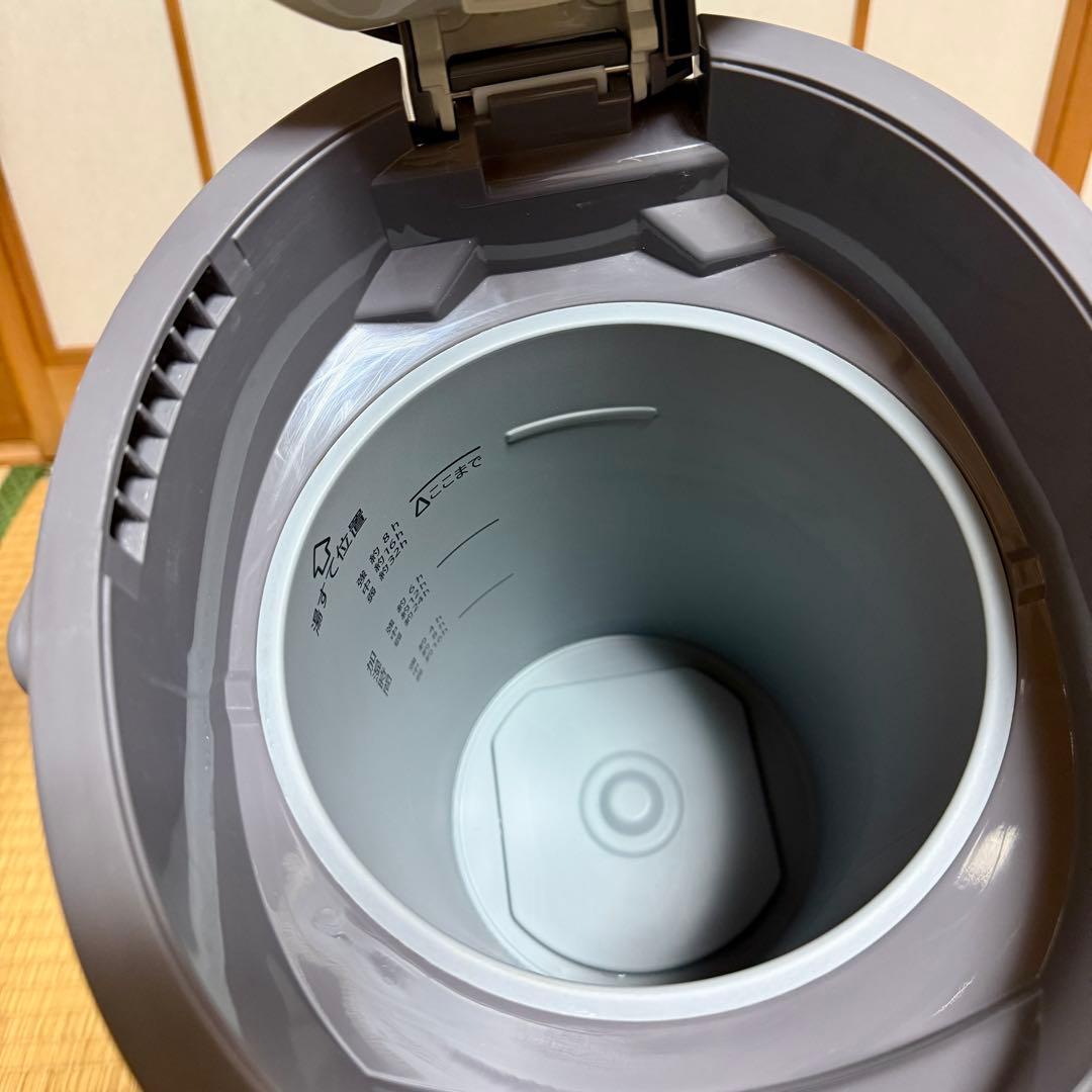 象印　ZOJIRUSHIスチーム式加湿器 EE-DE50-HA