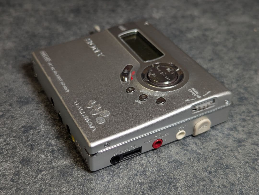 Sony MD Walkman MZ-N920 ポータブルMDプレーヤー